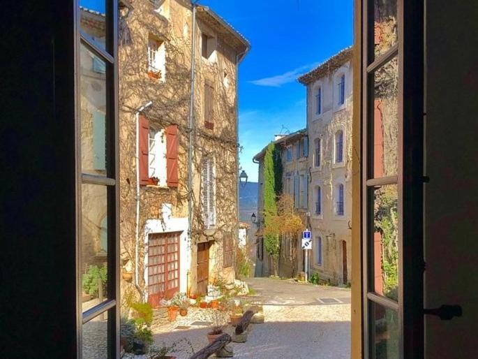 La Maison Pres De La Fontaine Saignon Exterior photo